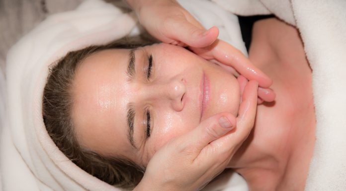 Facial Massage Benefits